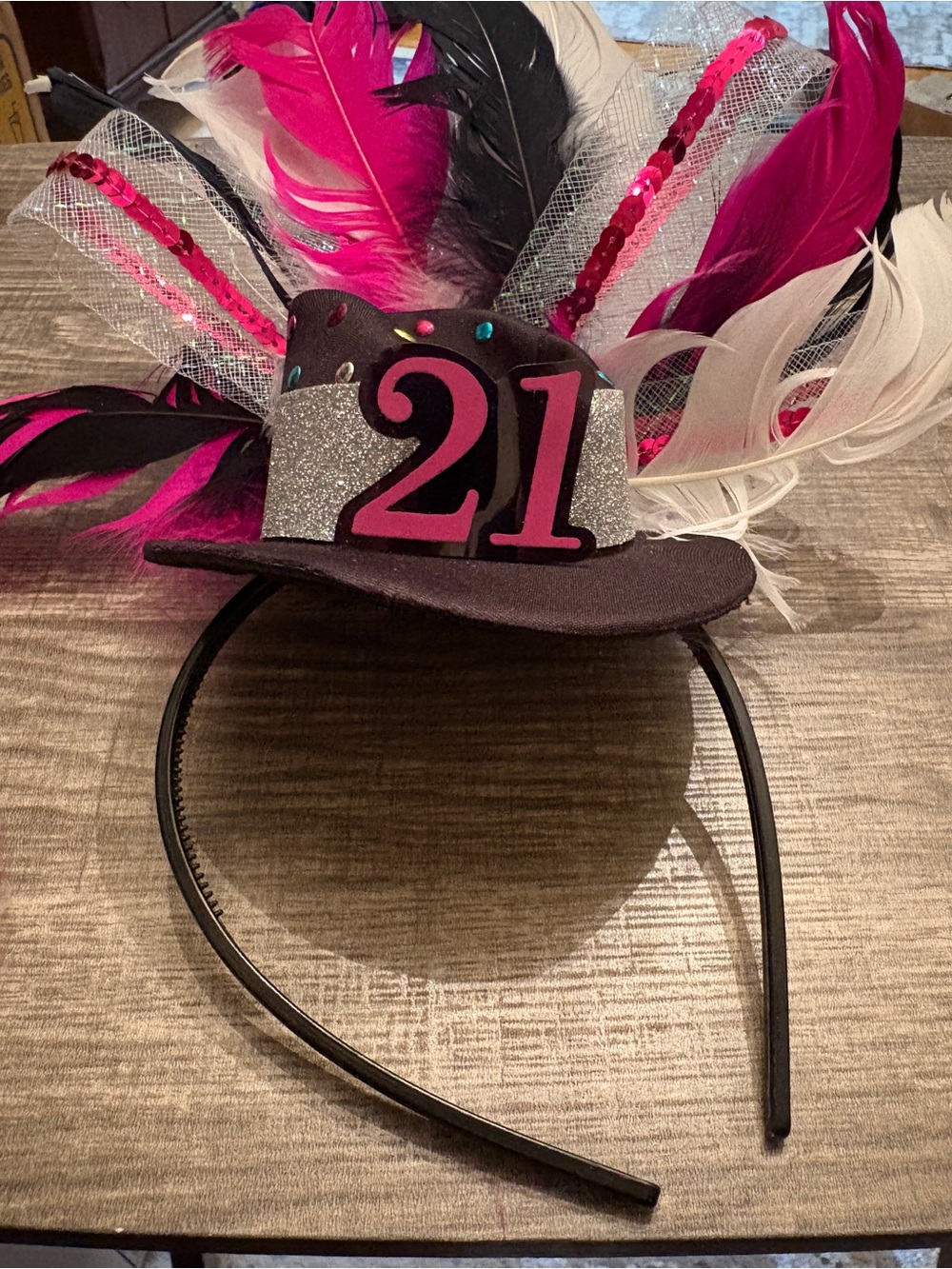 21st Birthday Feather Mini Top Hat Headband - Black & Hot Pink